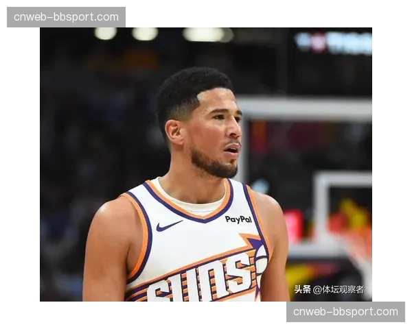 布克、比尔合砍70分，太阳力克快船避免连败，保住西部前六希望