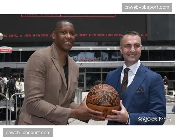 官方：猛龙与主帅拉贾科维奇达成多年续约协议